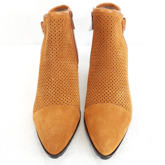 DONALD J PLINER DARIO SUEDE ANKLE BOOTIES - Picture 5 of 16